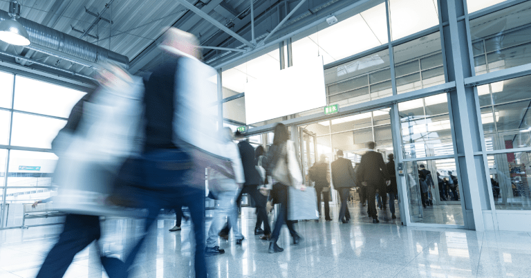 30% Surge, Zero Room for Error: Why Year-End Operations Make or Break Customer Trust